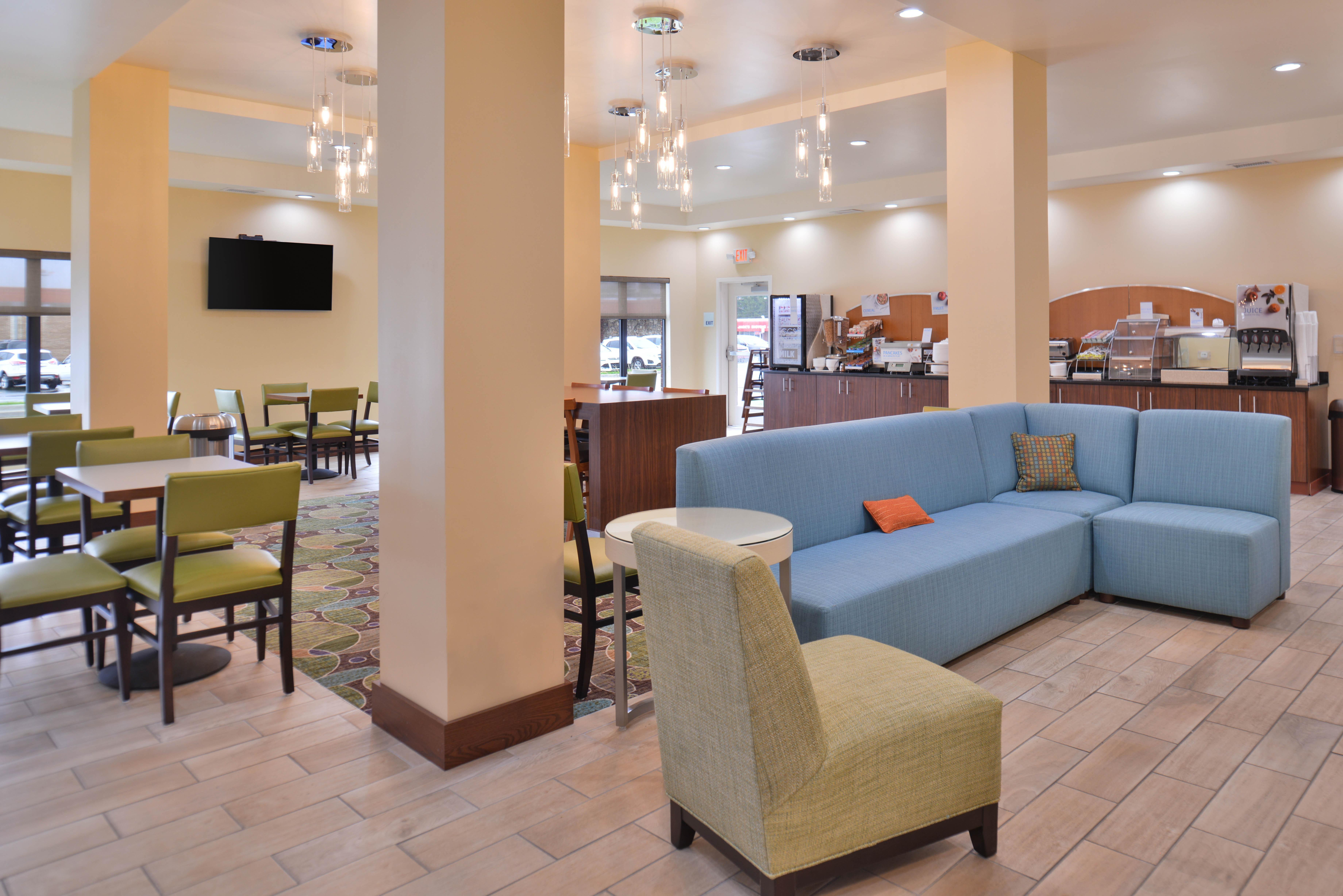 Hotel Express & Sw - Detroit Area By Ihg Dearborn