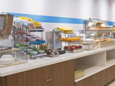 Hotel Express & Sw - Detroit Area By Ihg Dearborn